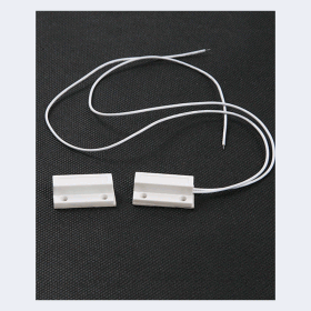 حساس مغناطيسيMagnetic Switch with magnet